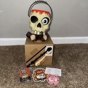Black Lagoon Room WHAT'S COOKIN'? Kettle Orange 36oz Gothic Skull Tiki Mug!
